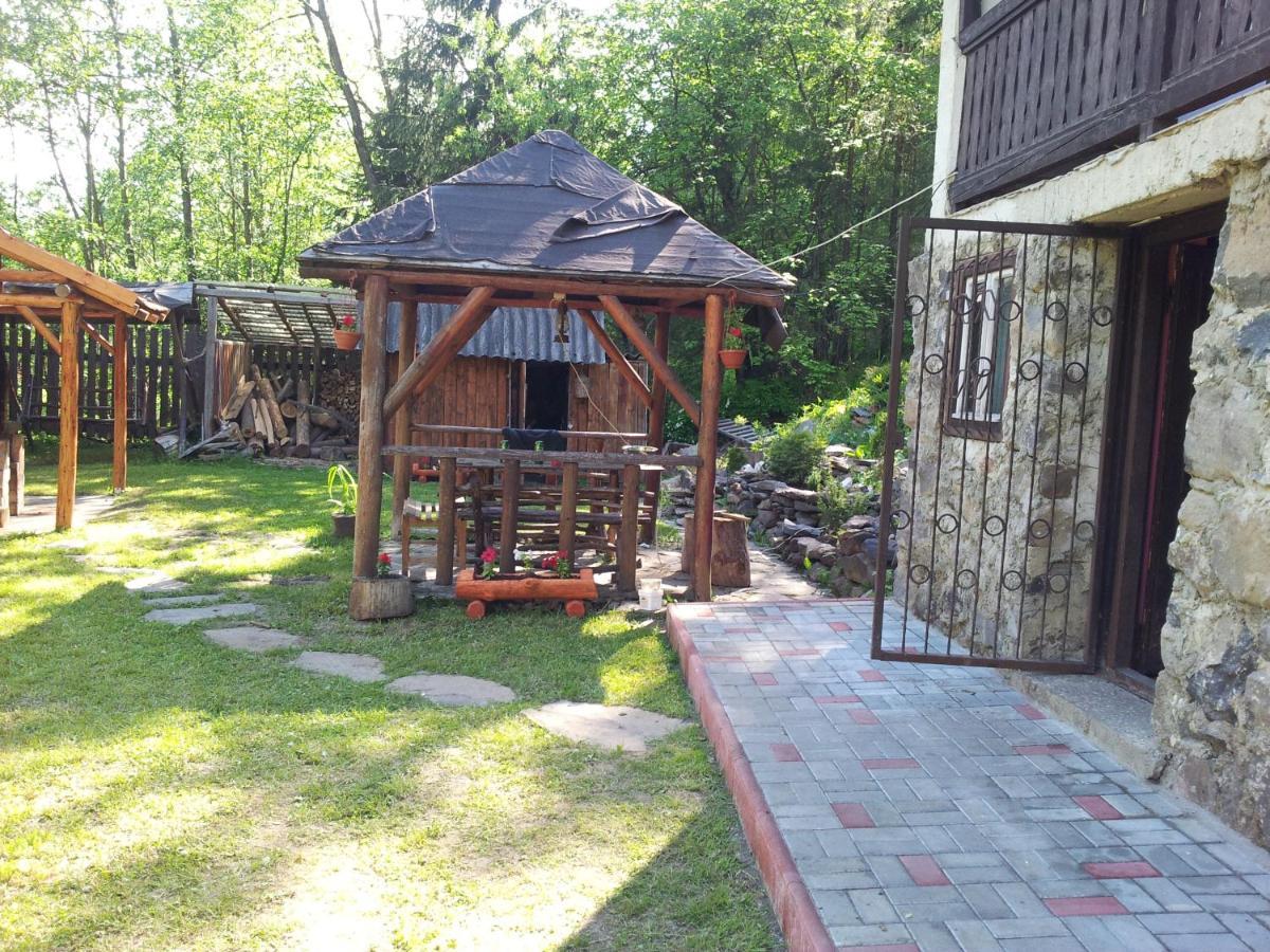 Villa Toeroek Kulcsoshaz Băile Homorod Exterior foto